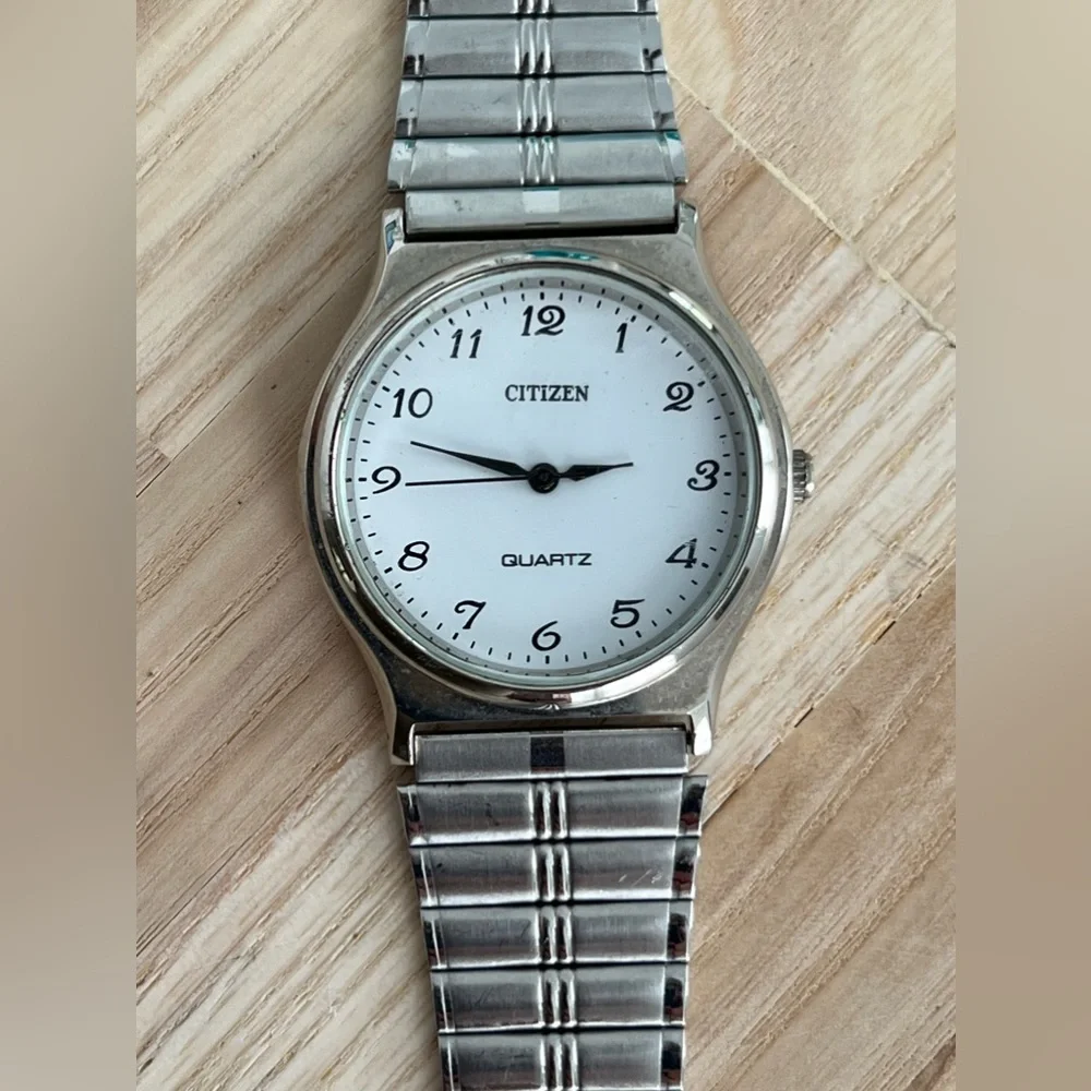 Citizen Watch Vintage White Dial Stainless Adjustable Bracelet Quartz